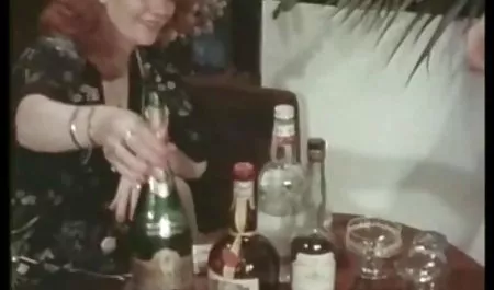مرد عضلانی ماشین شستشوی ماشین را fucks می کند. لینک کانالهای پورن تلگرام