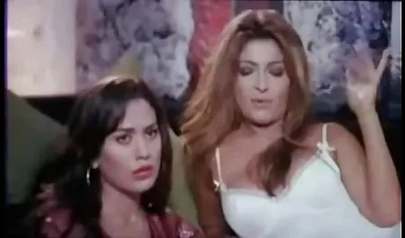 یک مرد جوان نامادری دوست ایدی کانالهای سکسی تلگرام خود را می کشد.