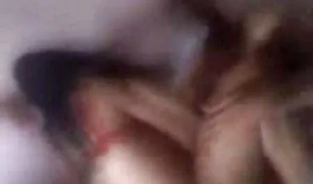 دستانش را روی لبهایش پخش کرد که نشانگر قسمت داخلی کانالهای پورن تلگرام بیدمشک است.