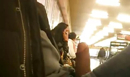 ورزش ها در حال گذر کانالهای سوپرایرانی از blowjob است.