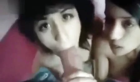 می خواهد روی کانال سکسی درتلگرام صورتش تمام شود.