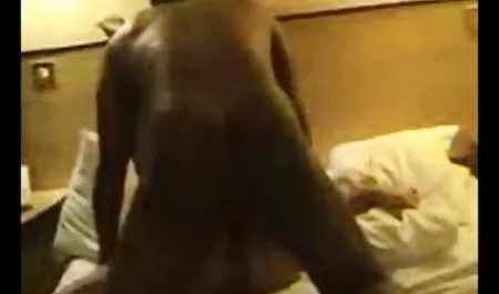 کریستال راش از blowjob می دهد. کانالهای شهوانی تلگرام